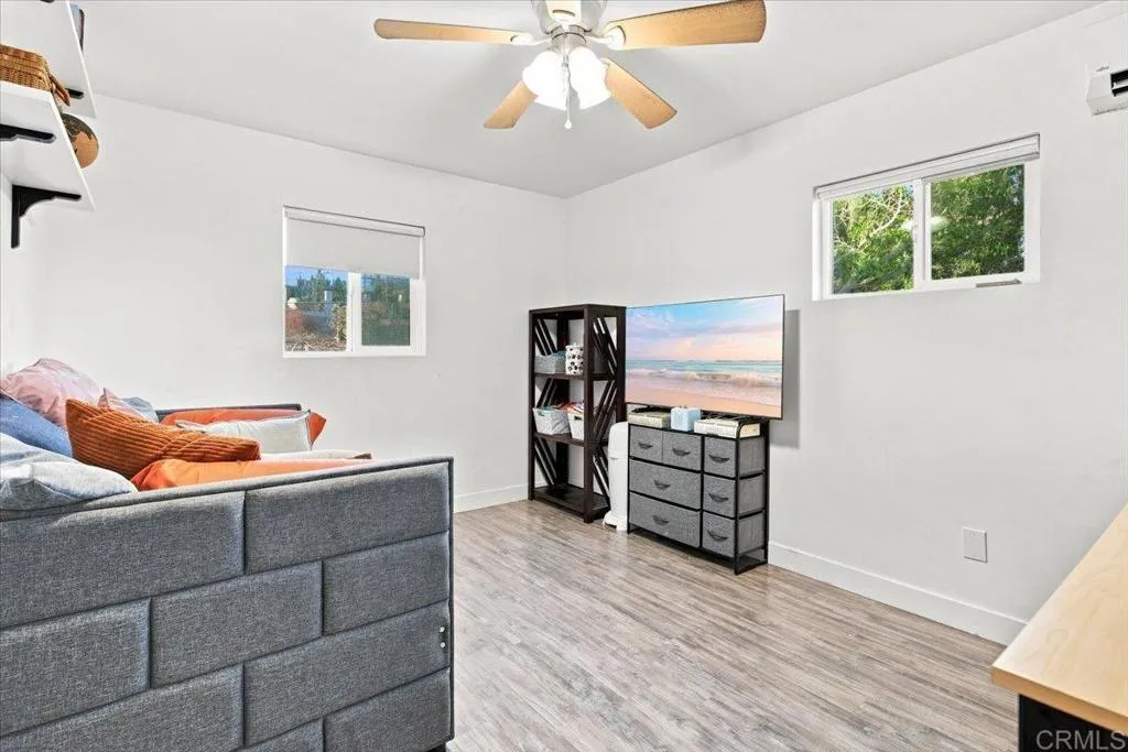 https://cdn.realtyfeed.com/cdn/127/306781719/8ccafd78b8d6594283ffd026d002b2da.webp