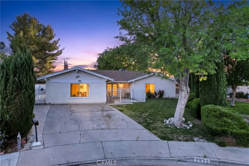 Lancaster, CA 93536
