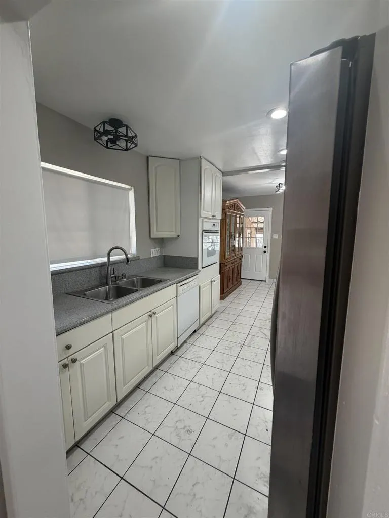644 Farview Street, El Cajon, CA 92021 - Photo 3 of 13, El Cajon, CA
