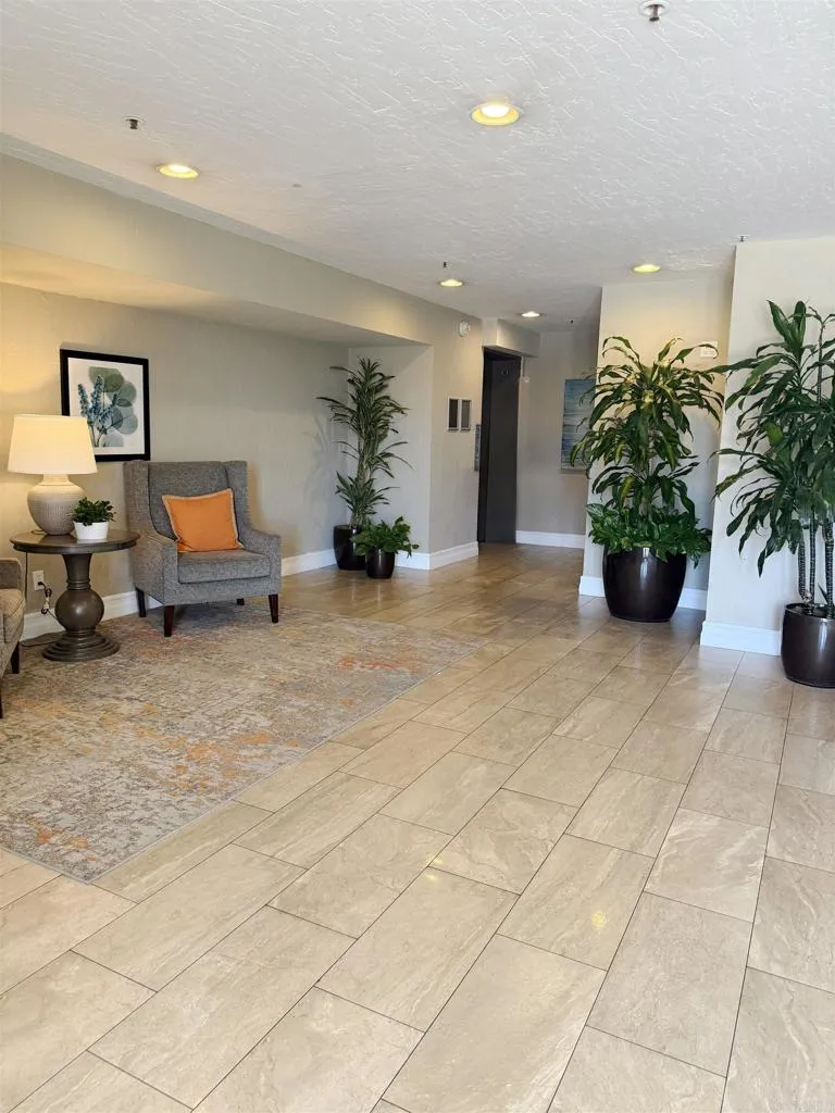 2445 Brant St Unit 501, San Diego, CA 92101 - Photo 3 of 3, San Diego, CA