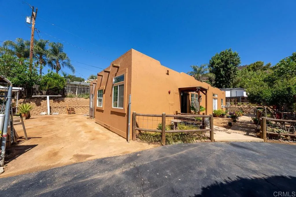 https://cdn.realtyfeed.com/cdn/127/306781767/4a89cdc3e4e45c4f04298a964338db58.webp