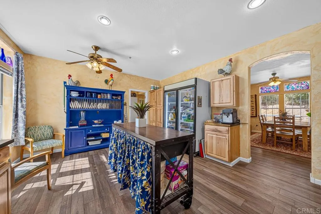 https://cdn.realtyfeed.com/cdn/127/306781767/5f21169ccb374d639a7f78e349ba1a94.webp