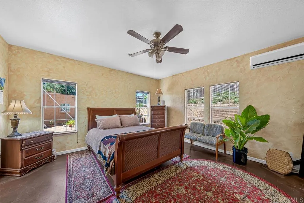 https://cdn.realtyfeed.com/cdn/127/306781767/8d3151a32d09310e0e1586baee9e3af1.webp