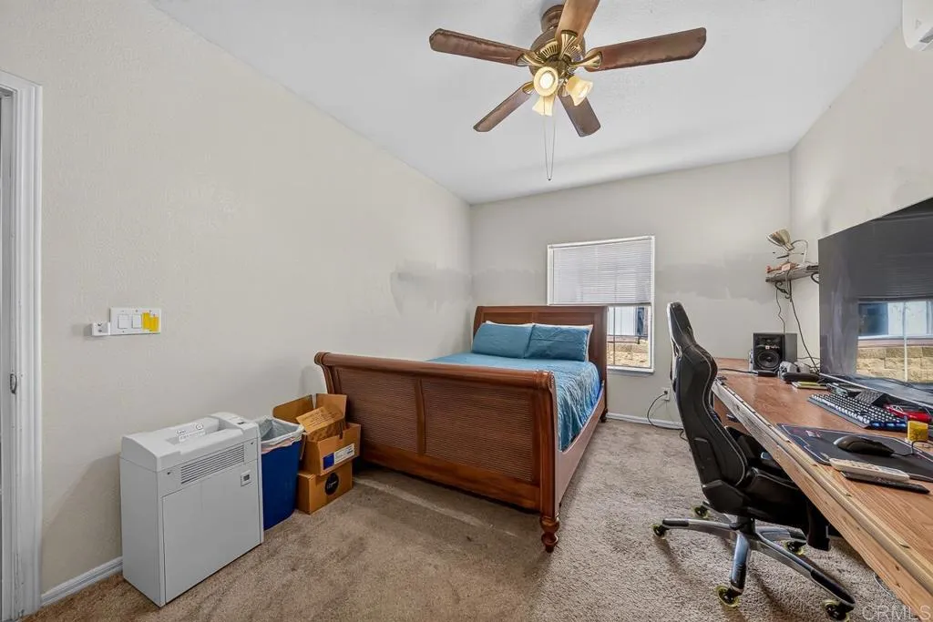 https://cdn.realtyfeed.com/cdn/127/306781767/d92f2a5172fb3f775c7161e110628bc4.webp