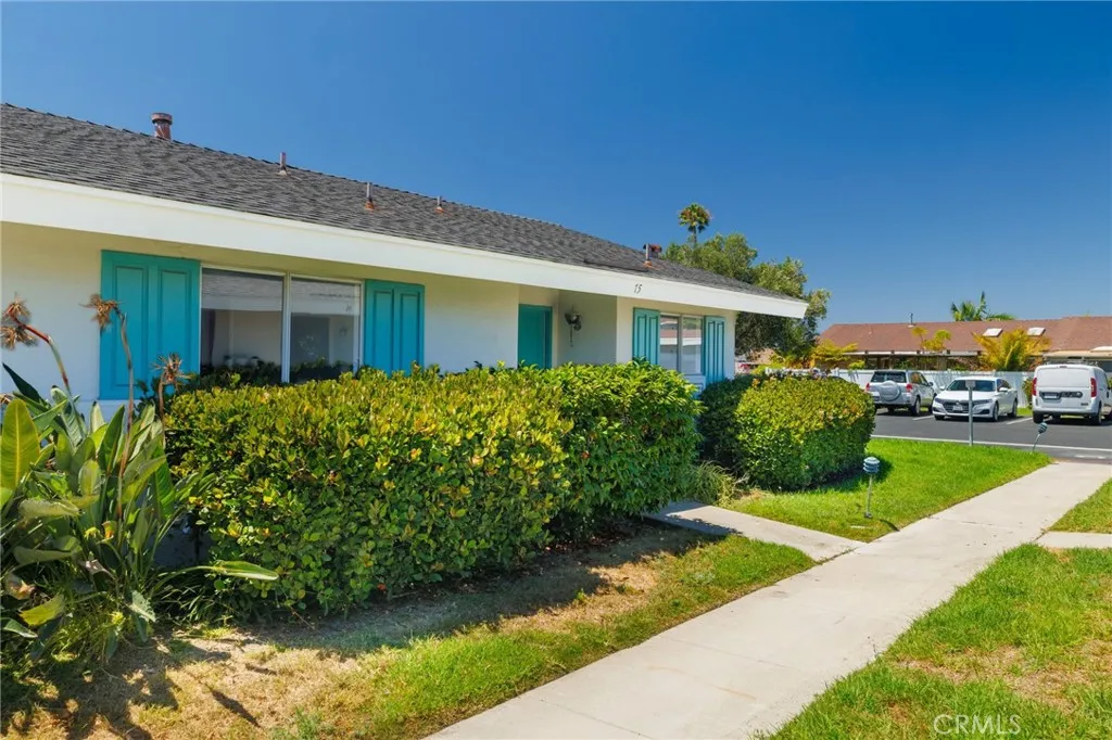Photo #2: SB26165636 Listing: Photo #2
