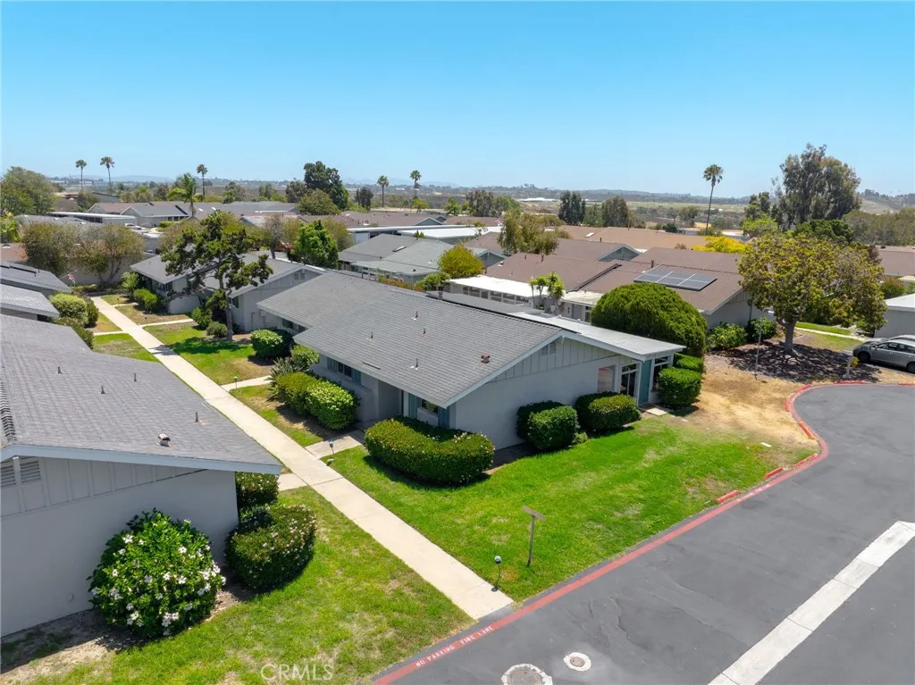 Photo #17: SB26165636 Listing: Photo #17