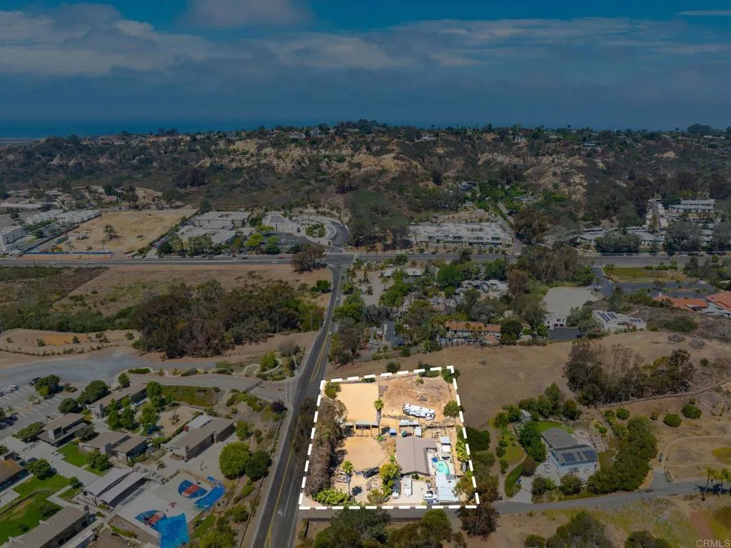 3681 Manchester, Encinitas, CA 92024 - Photo 4 of 18, Encinitas, CA