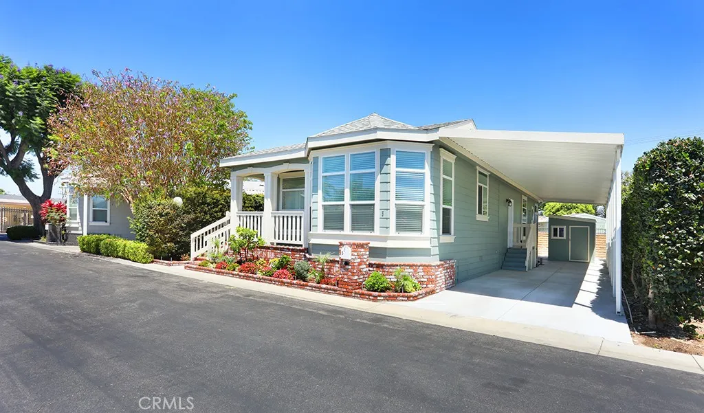 5 Buena Vista, Tustin, CA 92680 - Main photo, Tustin, CA