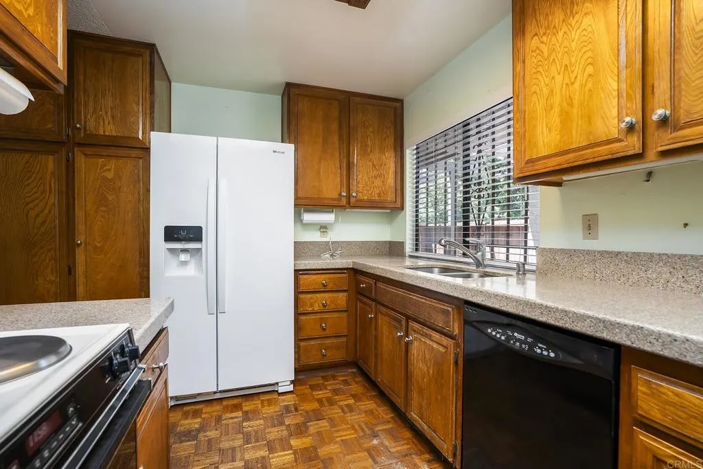 Photo #11: PTP2605796 Listing: Photo #11