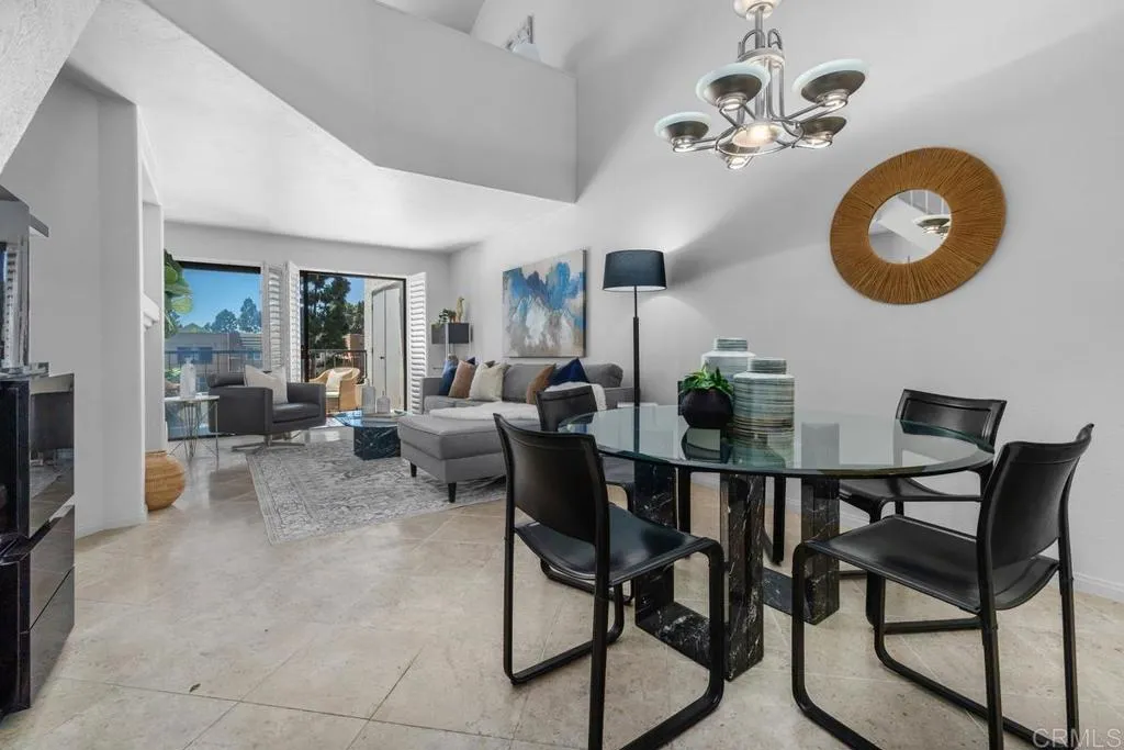 3525 Lebon Dr. Unit 307, San Diego, CA 92122 - Photo 5 of 28, San Diego, CA