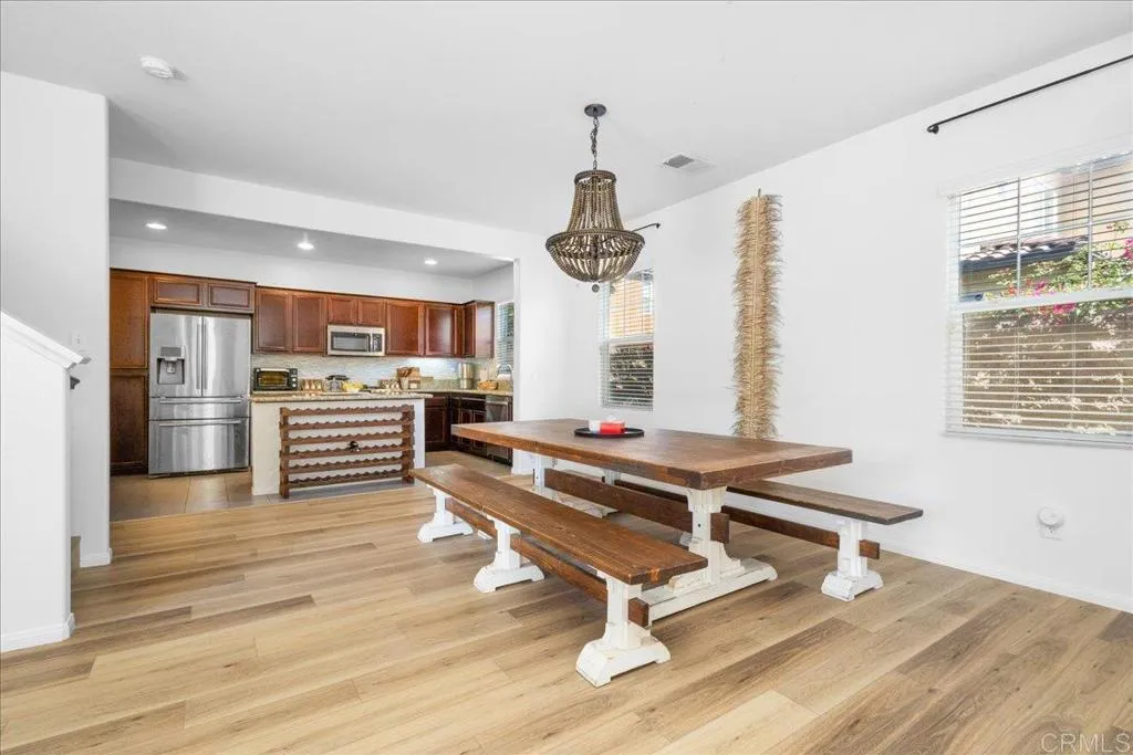 https://cdn.realtyfeed.com/cdn/127/306781886/4ad859e4c36038dc5e236156a4c30e71.webp