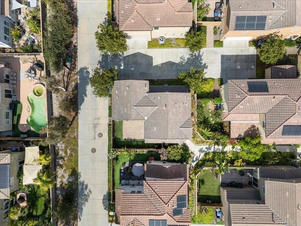 https://cdn.realtyfeed.com/cdn/127/306781886/71d656cb01434214f6b40fc01e564747.webp