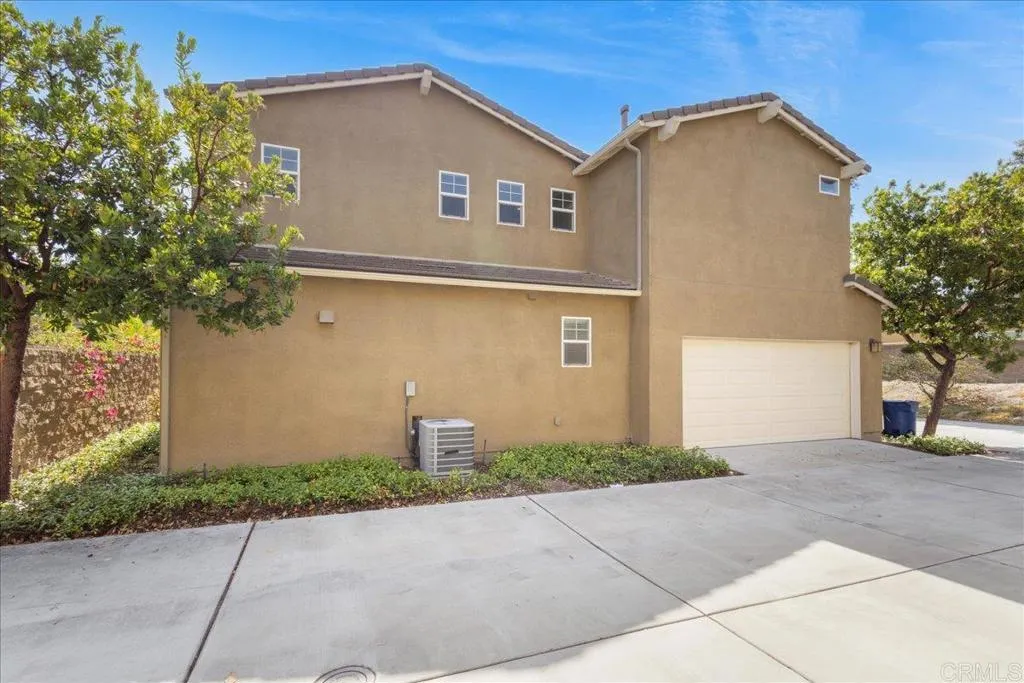 https://cdn.realtyfeed.com/cdn/127/306781886/fb17b82e4113dd98d3fe1f5789a166da.webp