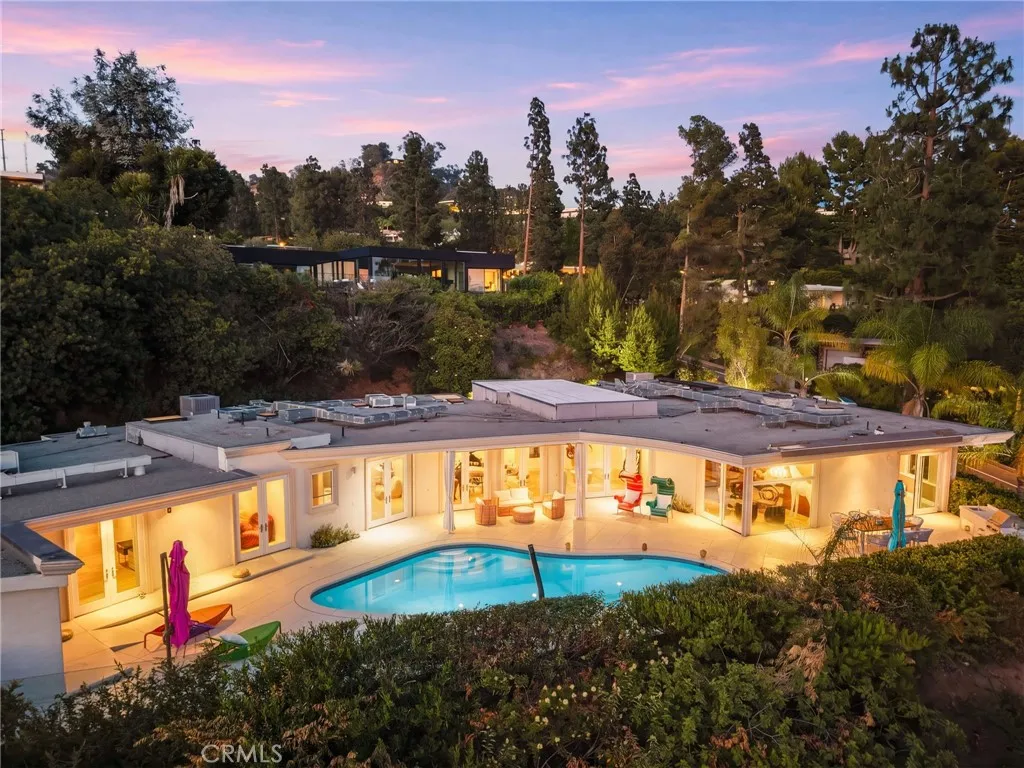 Beverly Hills, CA 90210