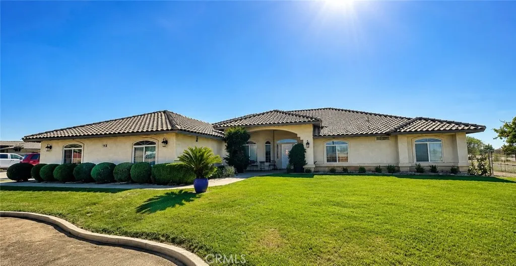 Oak Hills, CA 92344