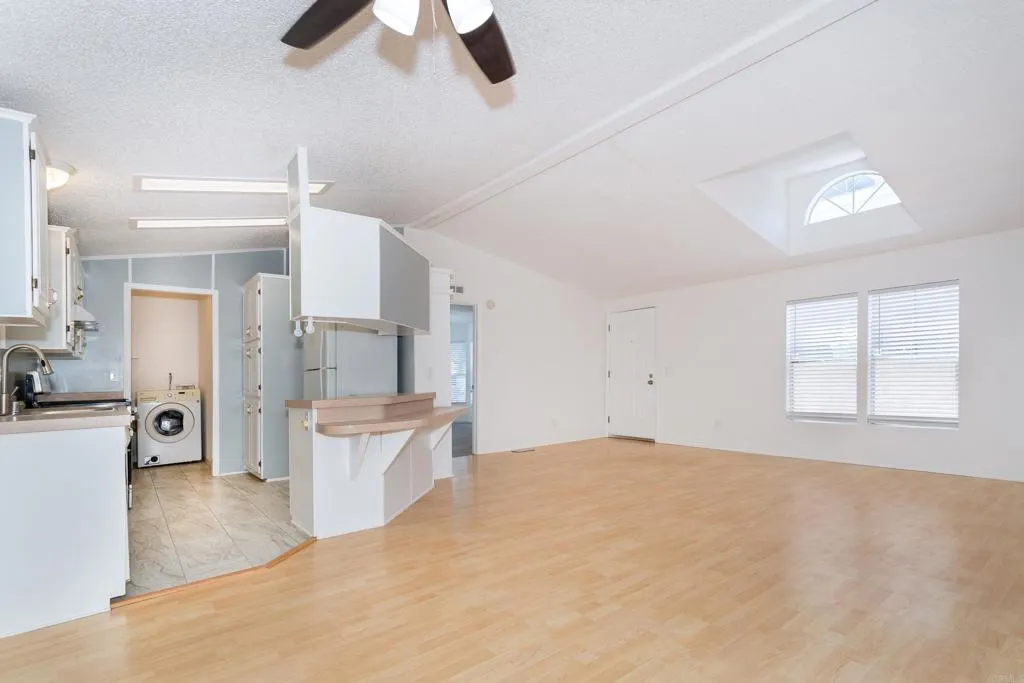 1333 Olive Unit Spc 27, Vista, CA 92083 - Photo 5 of 38, Vista, CA