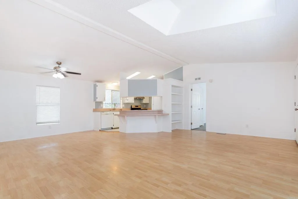 1333 Olive Unit Spc 27, Vista, CA 92083 - Photo 4 of 38, Vista, CA