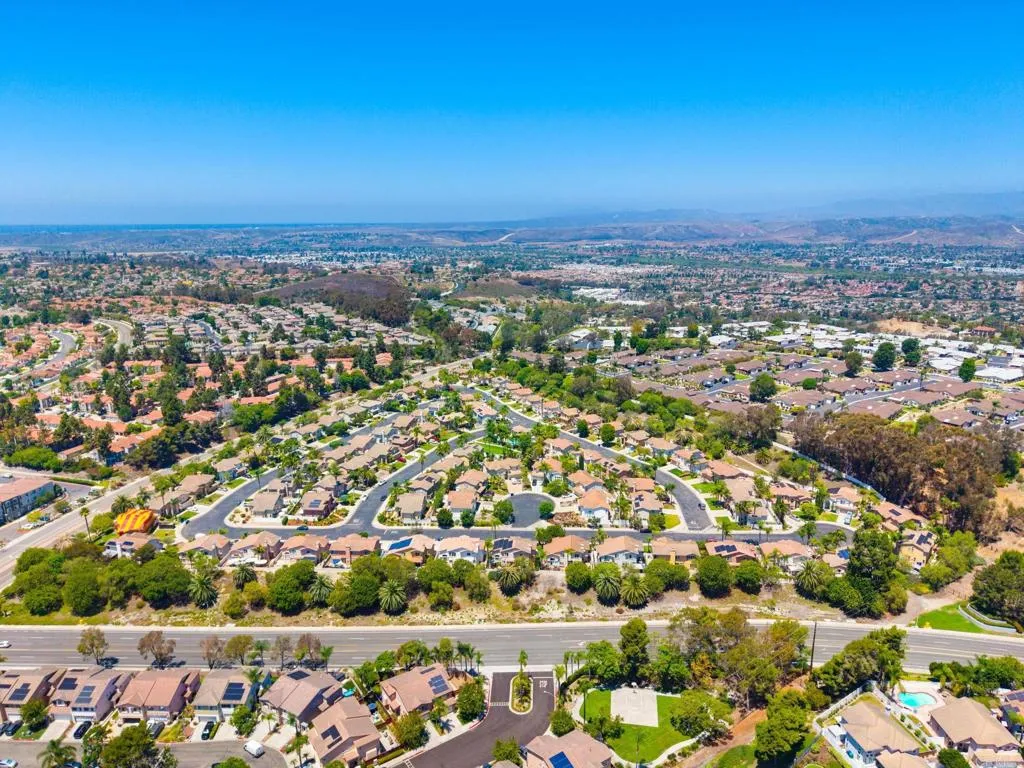 https://cdn.realtyfeed.com/cdn/127/306782015/2353f24828c9be2dfed883180ef95e0f.webp