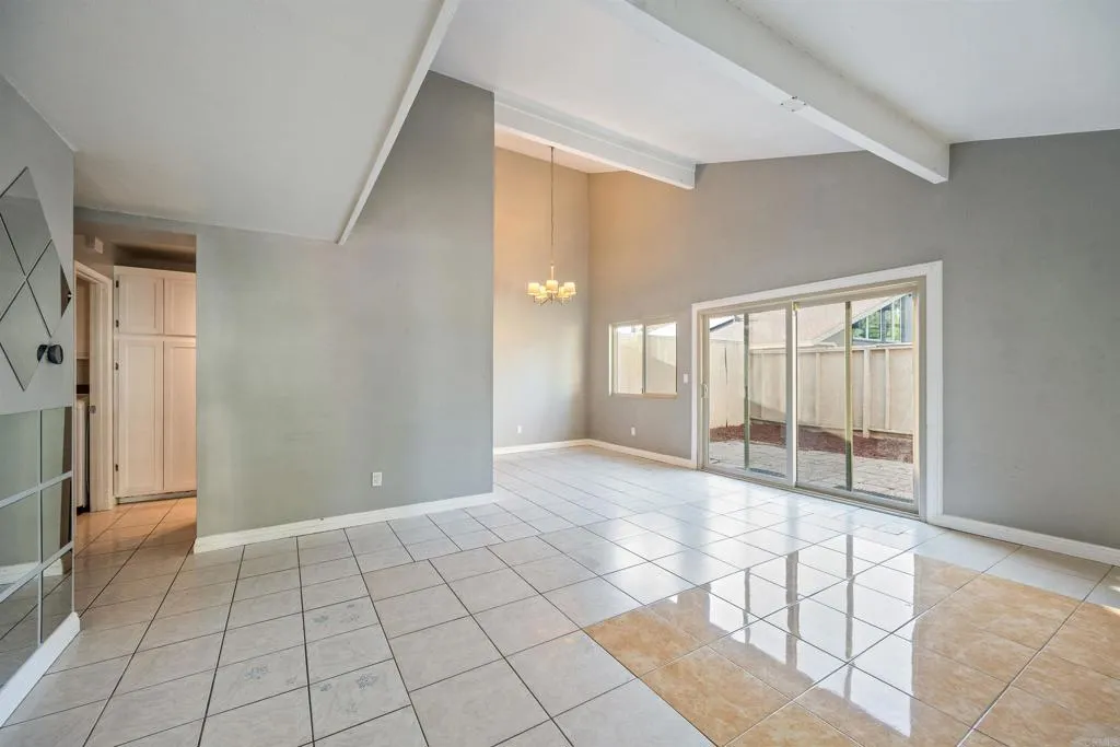 441 Los Arbolitos, Oceanside, CA 92058 - Photo 5 of 41, Oceanside, CA