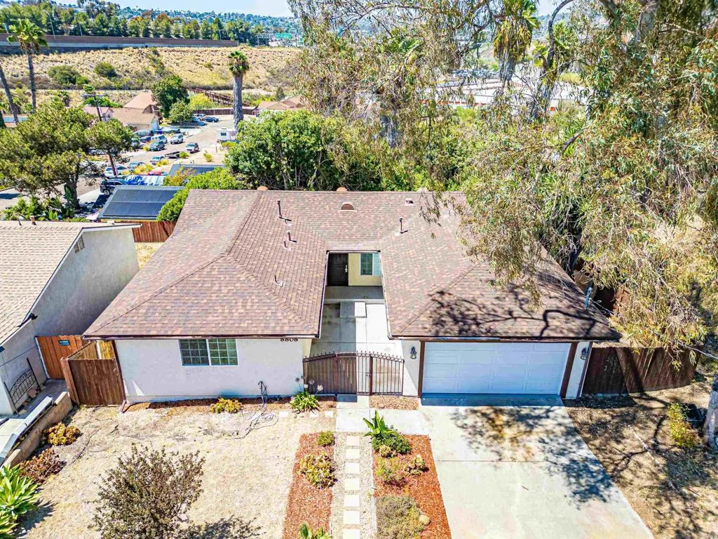 https://cdn.realtyfeed.com/cdn/127/306782028/b2e93655ae954f185242bbc21cb960fe.webp