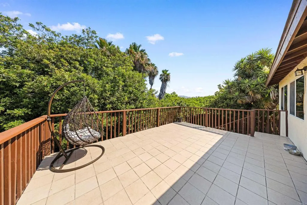 https://cdn.realtyfeed.com/cdn/127/306782028/bb5206af923324e1ff8c2f86a2a126b6.webp