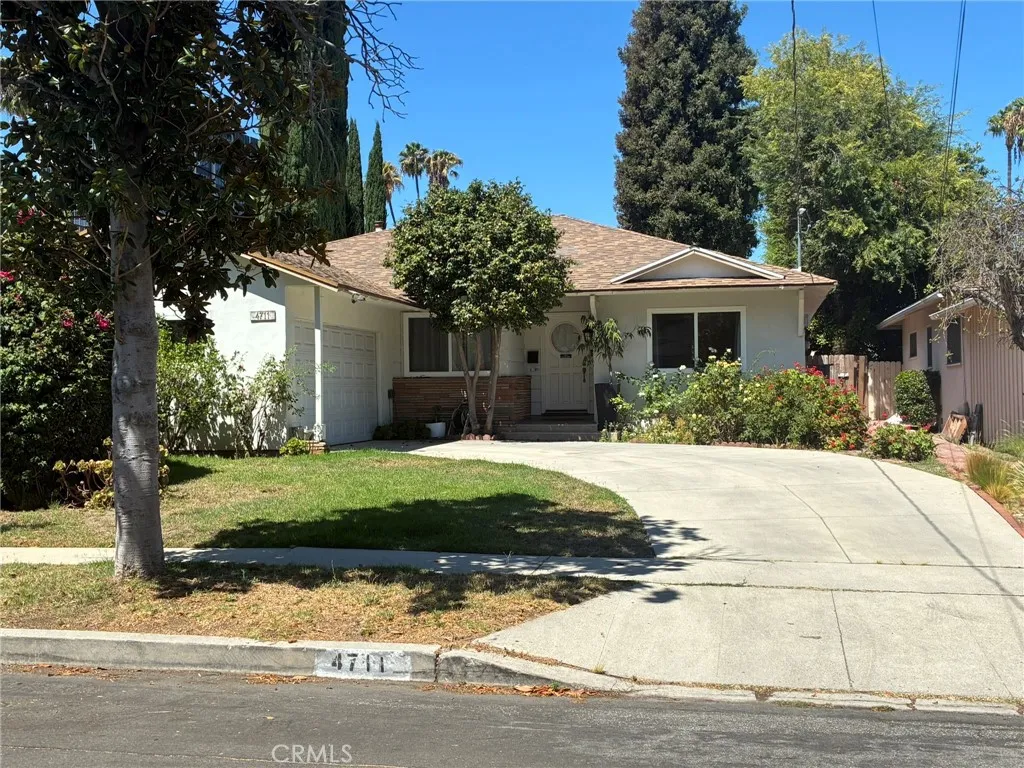 Los Angeles, CA 91436