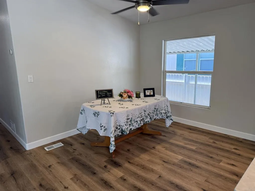 https://cdn.realtyfeed.com/cdn/127/306782080/169109ab1bef7011a7d573bcc80c1f07.webp