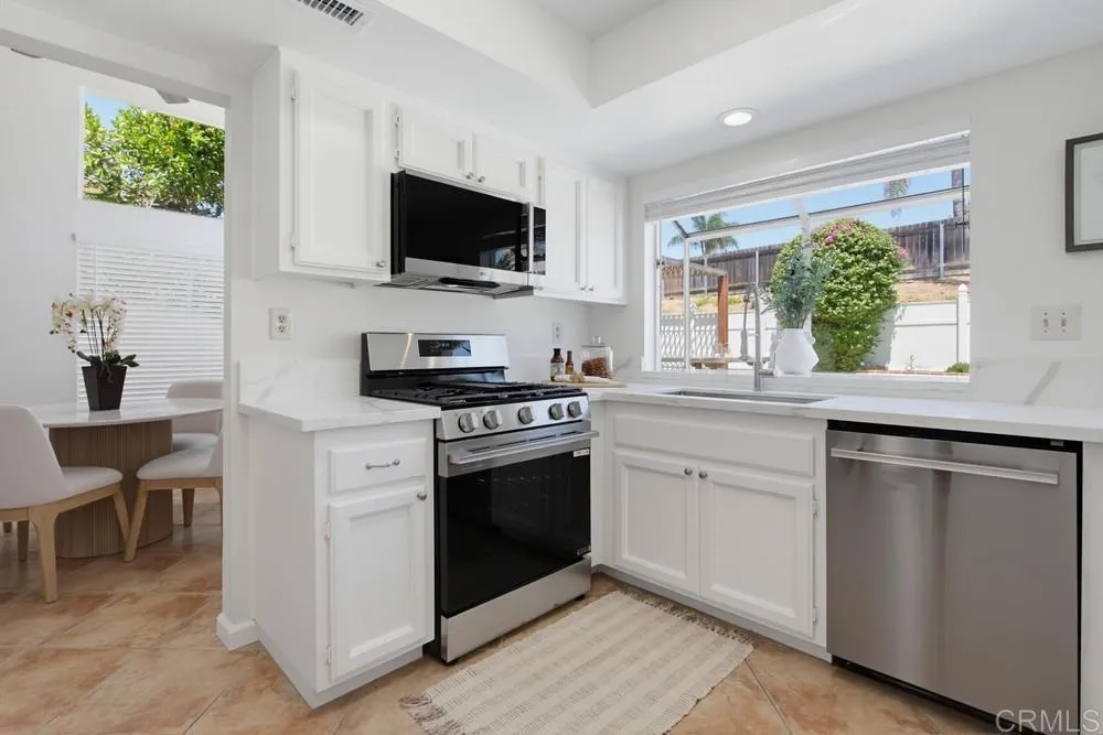 https://cdn.realtyfeed.com/cdn/127/306782101/2a5a47a90ac57b08dadc27a924182e1f.webp