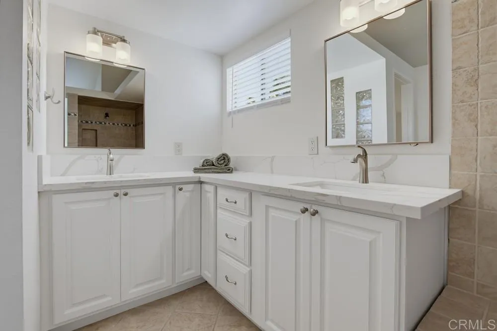 https://cdn.realtyfeed.com/cdn/127/306782101/393074fd40ef7f6bbc9050f4a703a4f9.webp