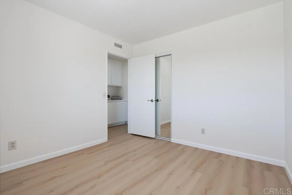 https://cdn.realtyfeed.com/cdn/127/306782101/4137a2659bb229be3fcd9d0f7416398e.webp