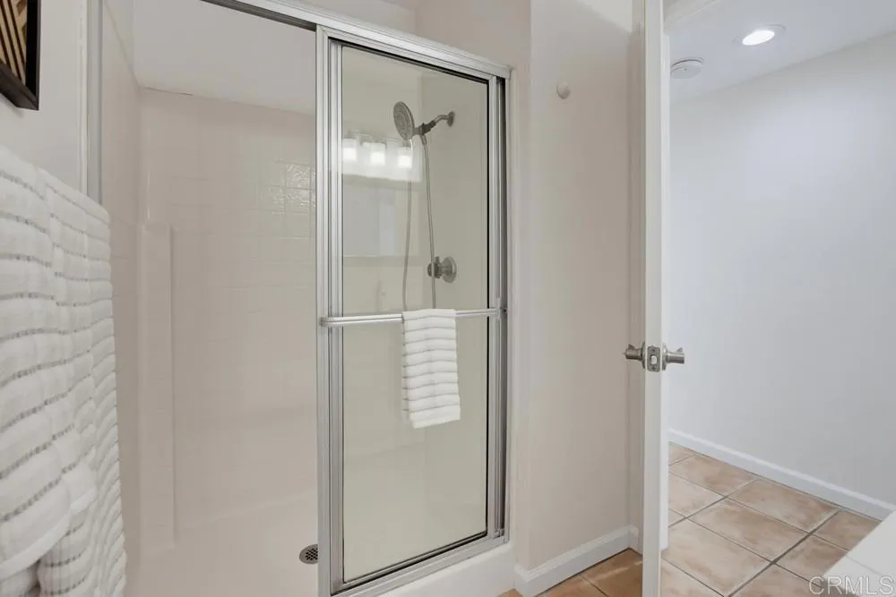 https://cdn.realtyfeed.com/cdn/127/306782101/8d05758bb9df53548d9047c970bb8580.webp
