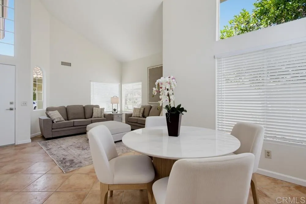 https://cdn.realtyfeed.com/cdn/127/306782101/b6c6e590cee245022122bae18e3e18de.webp