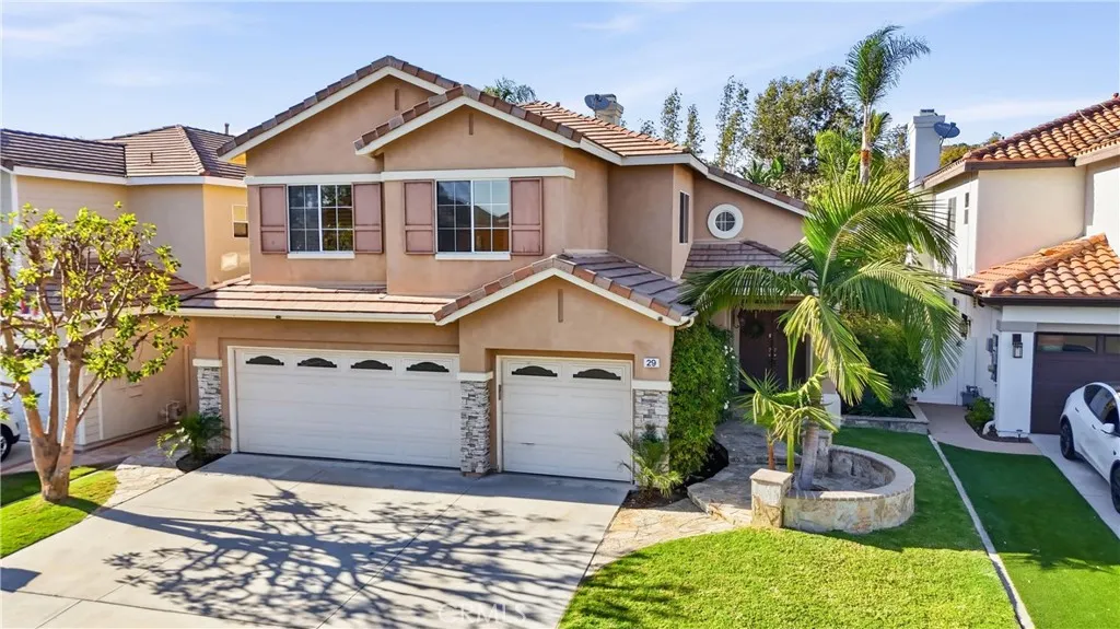 Lake Forest, CA 92610