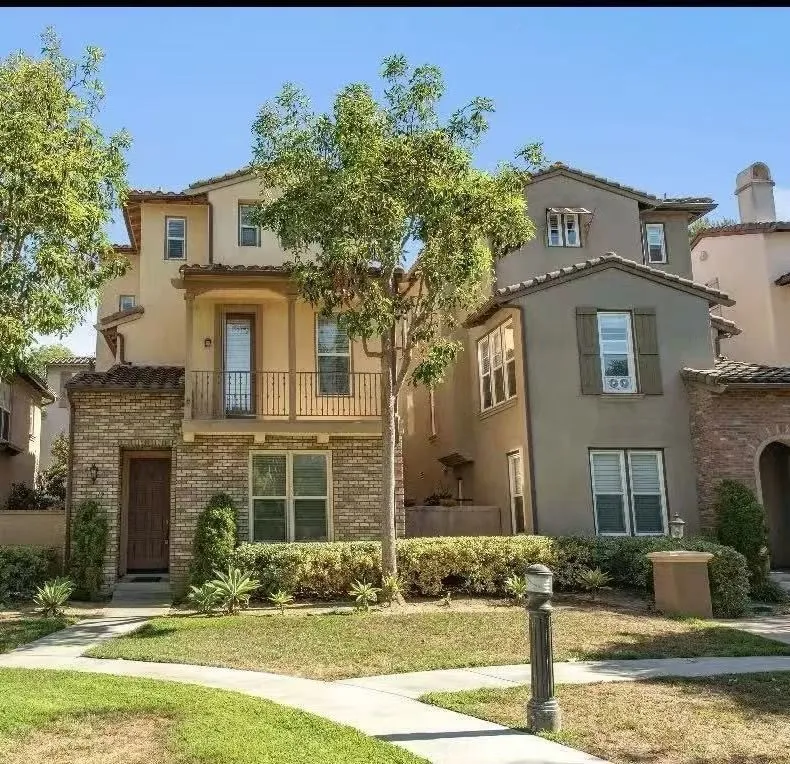 Irvine, CA 92603