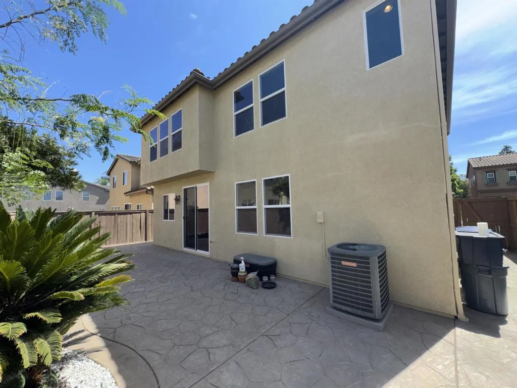 https://cdn.realtyfeed.com/cdn/127/306782112/928e2f139a75ab7f2ace47e64dc544b6.webp