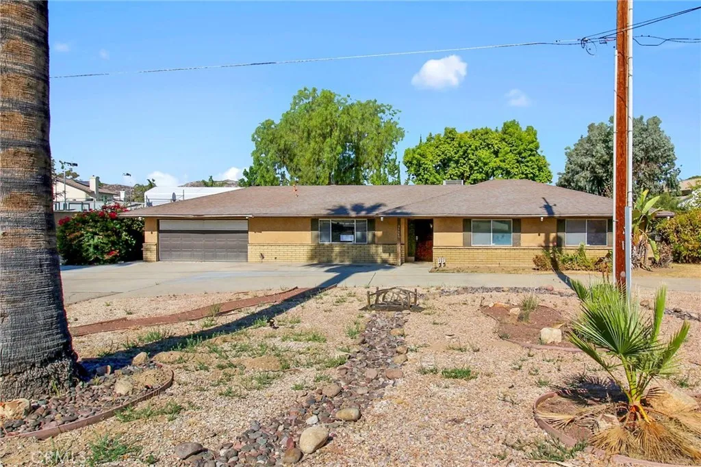 Hemet, CA 92544