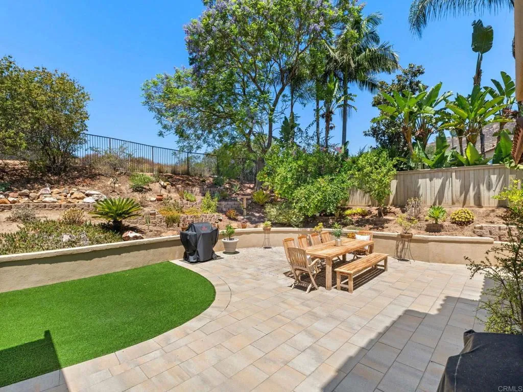 https://cdn.realtyfeed.com/cdn/127/306782176/000b7fae453dc0e3de6c7a3eadec7748.webp