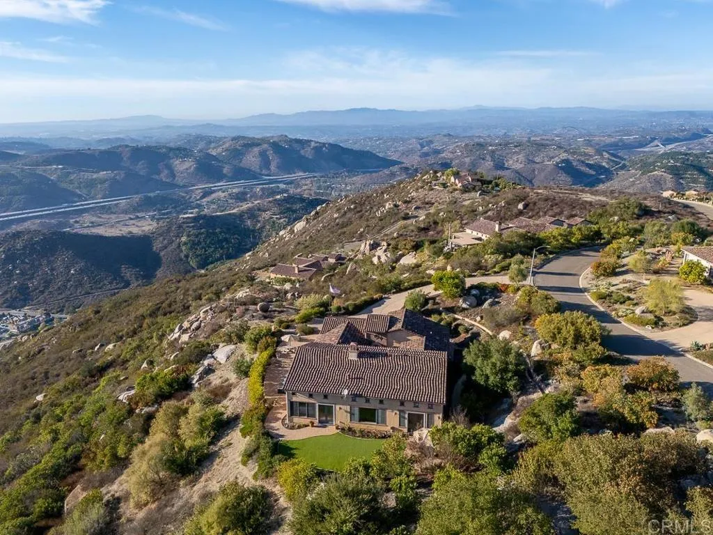 https://cdn.realtyfeed.com/cdn/127/306782184/056c15cd6c4ec930af9a78006ab8314a.webp