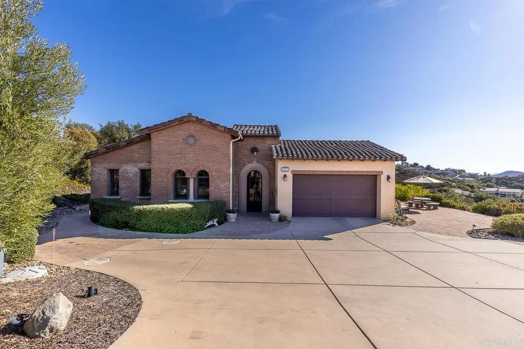 29472 Welk Highland Dr., Escondido, CA 92026 - Main photo, Escondido, CA