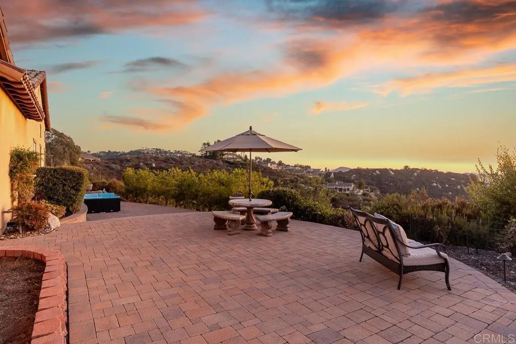 https://cdn.realtyfeed.com/cdn/127/306782184/23994f40f2e77a517cca14027995e9fd.webp
