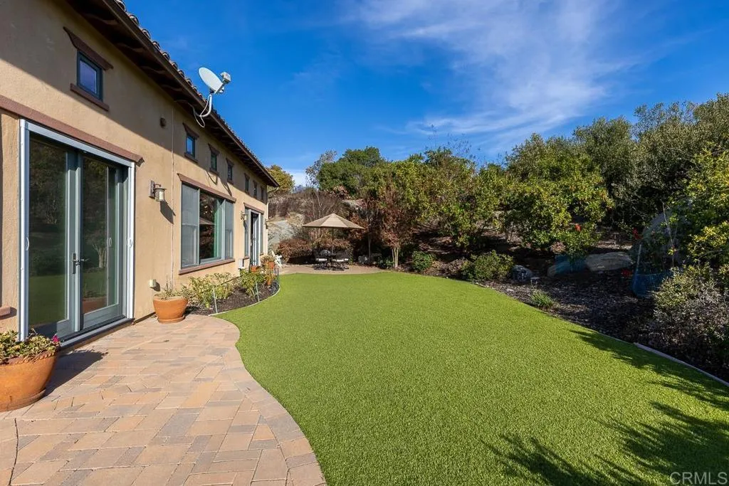 https://cdn.realtyfeed.com/cdn/127/306782184/37bd1dd0548d1cdd8f48ad40f9733db6.webp