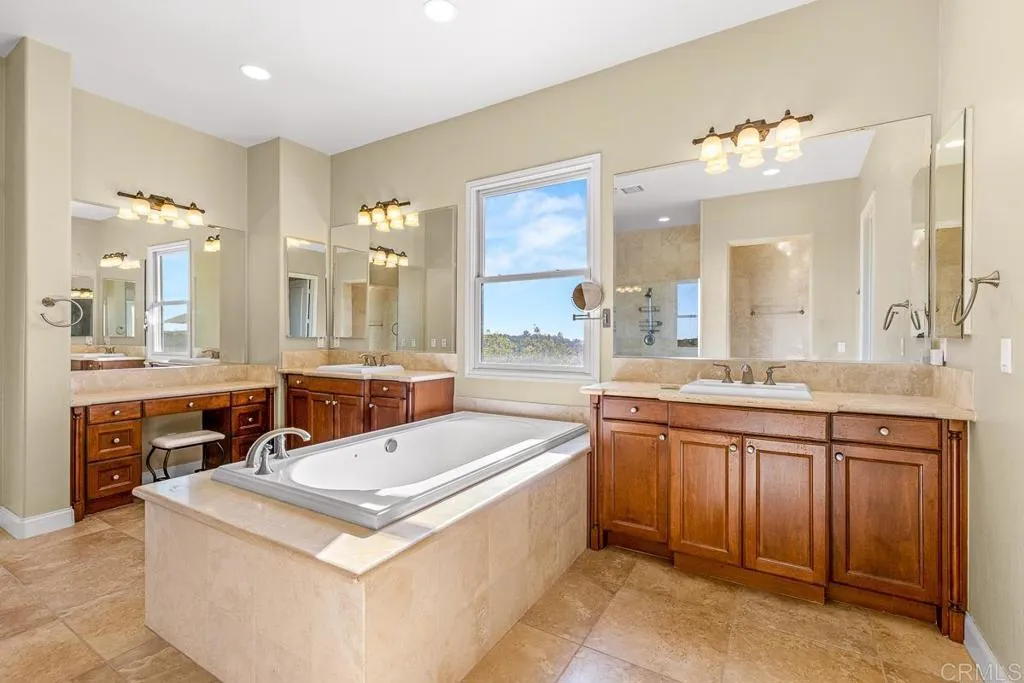 https://cdn.realtyfeed.com/cdn/127/306782184/48fc973b31aa5e84f9e5feb52f516773.webp