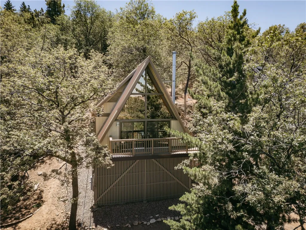 Lake Arrowhead, CA 92352