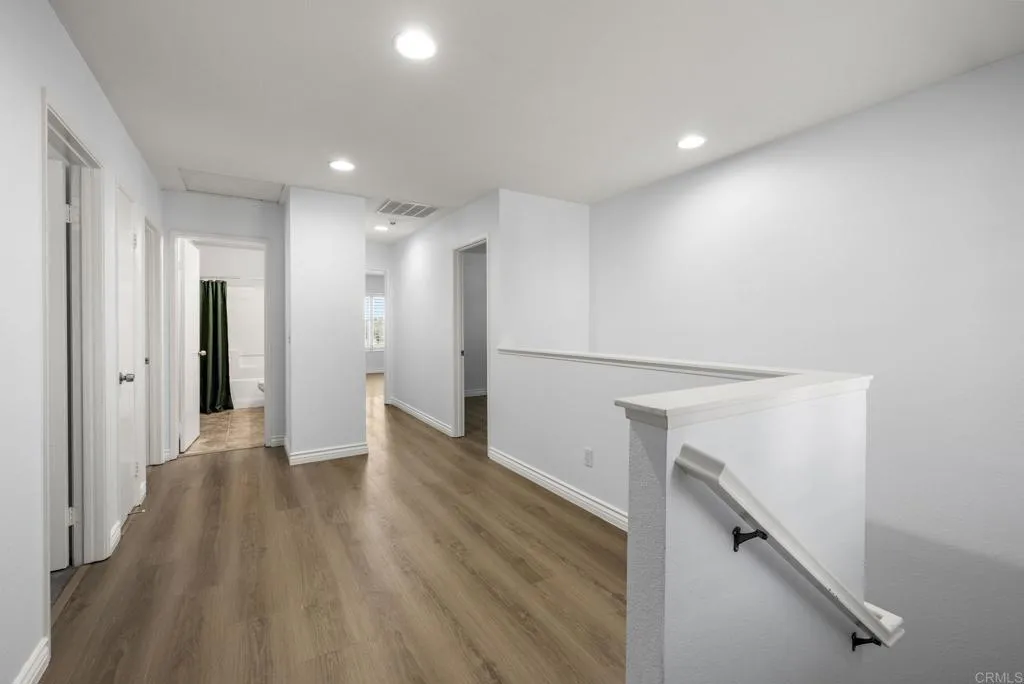 https://cdn.realtyfeed.com/cdn/127/306782192/00e161f9b89be595e5fcf02b5b3368c8.webp