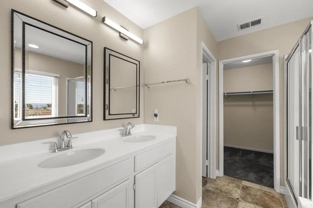 https://cdn.realtyfeed.com/cdn/127/306782192/a59452b0661c1af590b4230585a89a03.webp