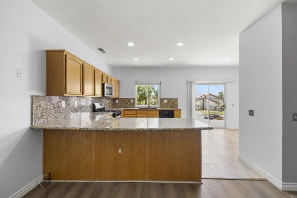 https://cdn.realtyfeed.com/cdn/127/306782192/bcc6732933c05c5c7d1c12637568c4f1.webp
