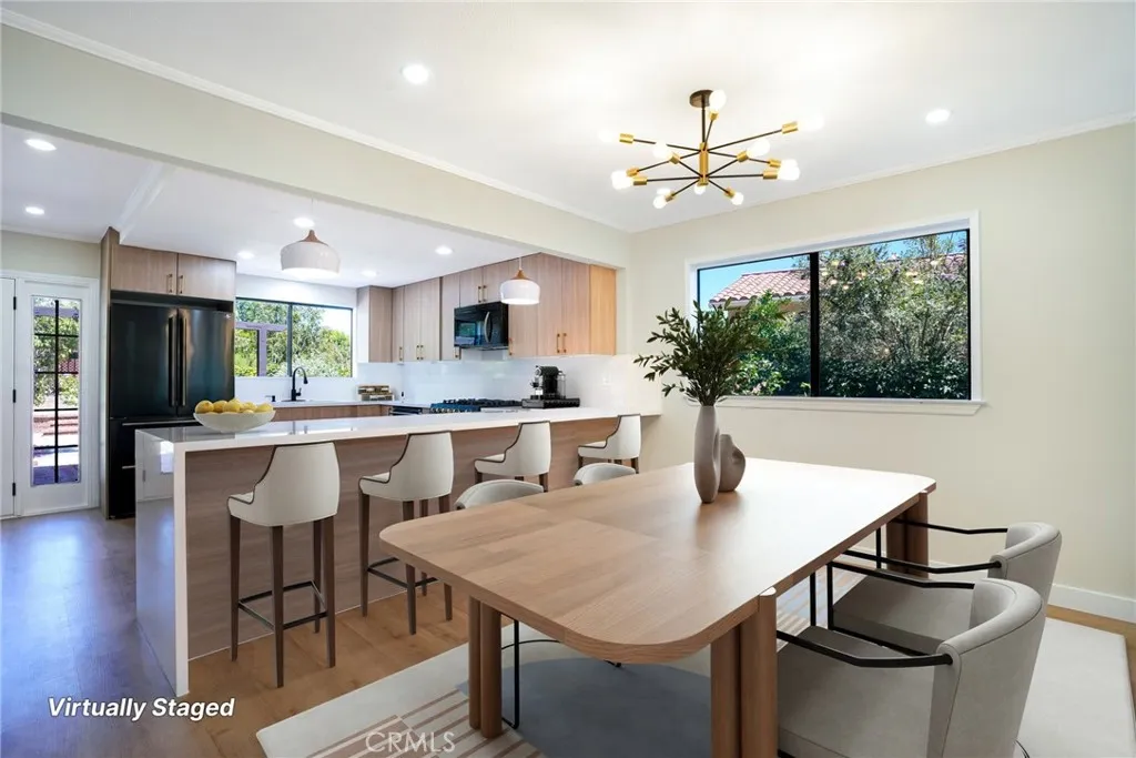 Westlake Village, CA 91362