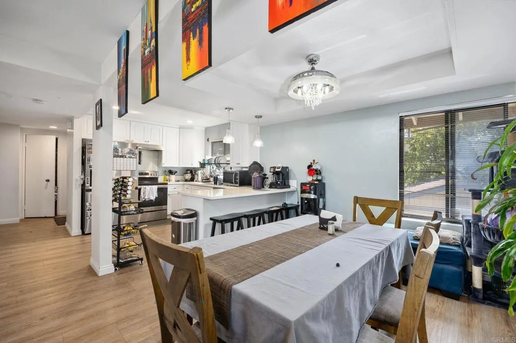 https://cdn.realtyfeed.com/cdn/127/306782239/a1a2e6c7f65d1128db4fe4a44d99a1dc.webp