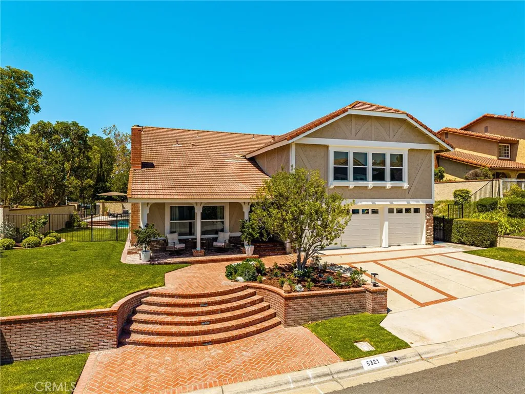 Yorba Linda, CA 92886