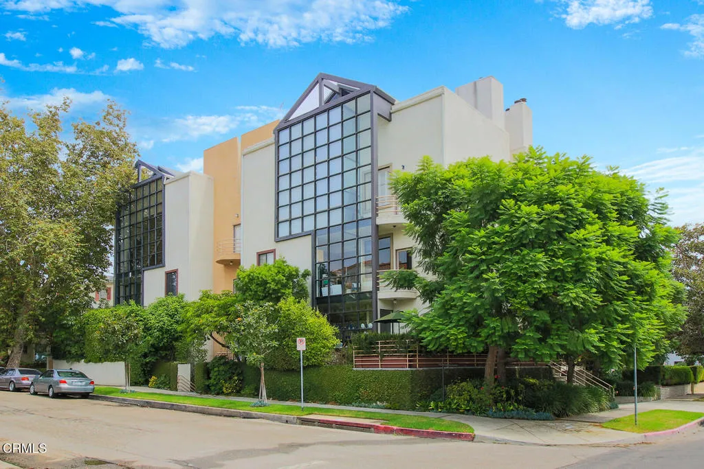 Los Angeles, CA 90024